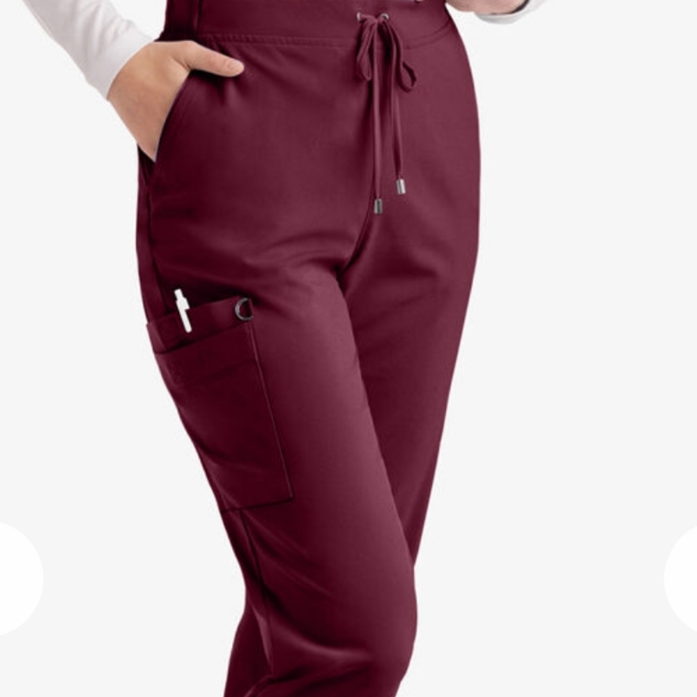 Easy stretch womens Scrub pant. Size xs.